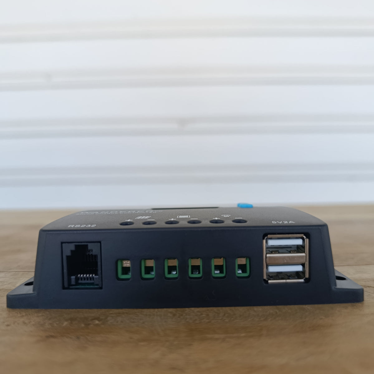Controlador de Carga Solar Renogy Wanderer PWM 10A
