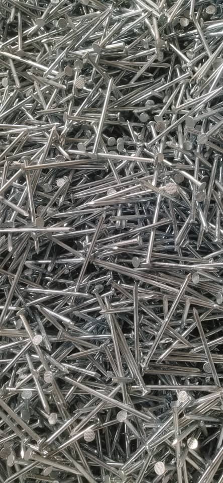 Clavo/Puntilla de 3" para Aisladores.