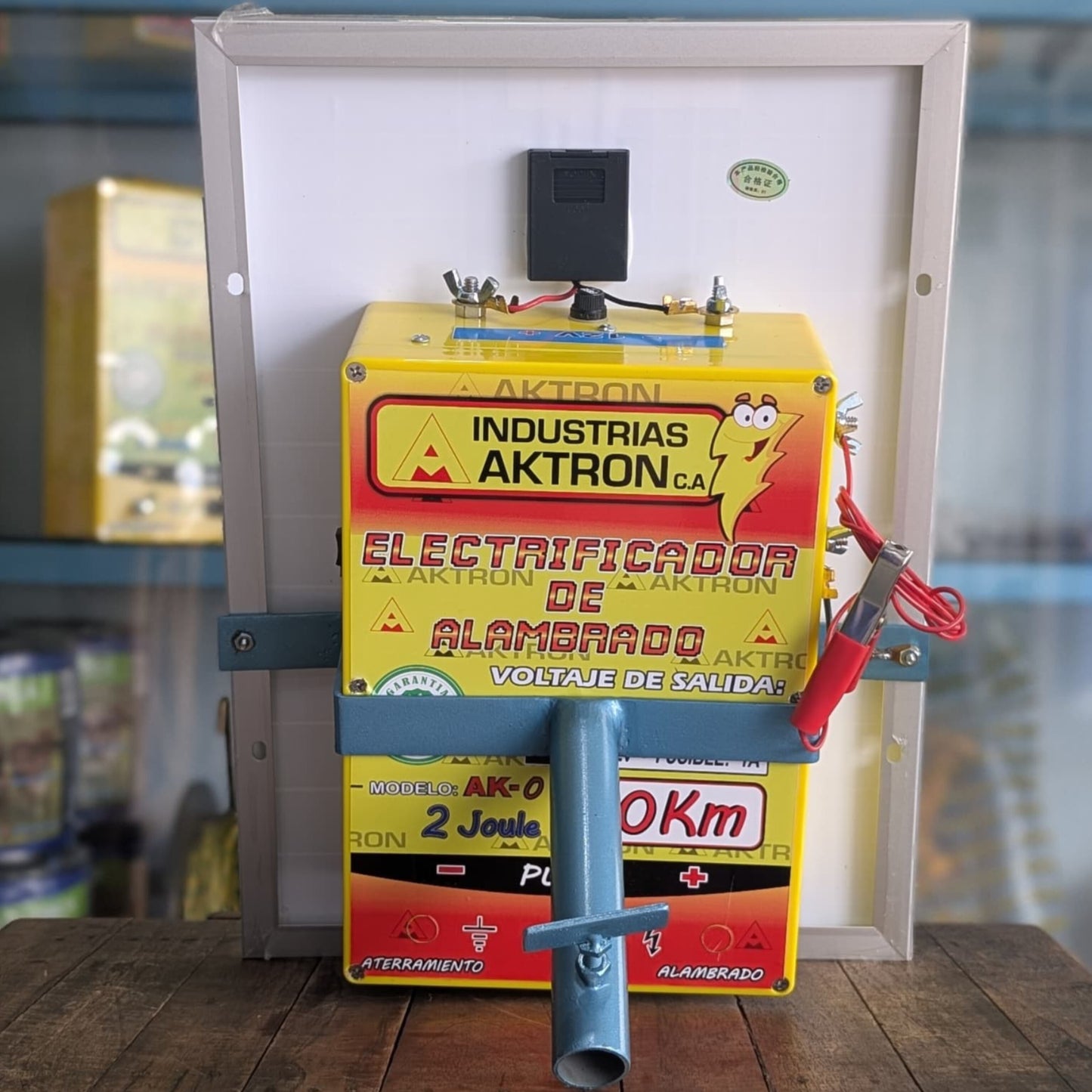 Energizador AKTRON cerca viva-10Km