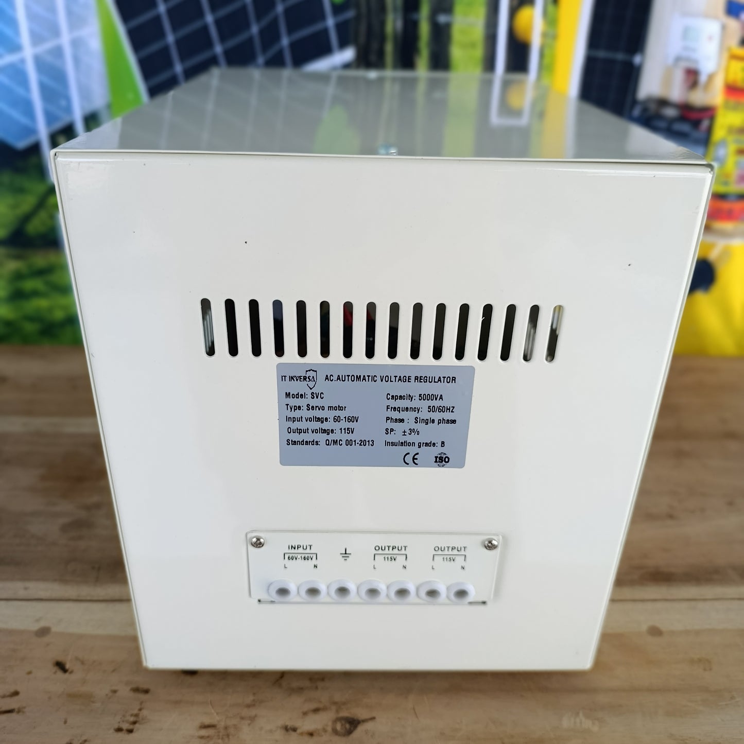 Estabilizador y elevador de voltaje 110V | 5KVA