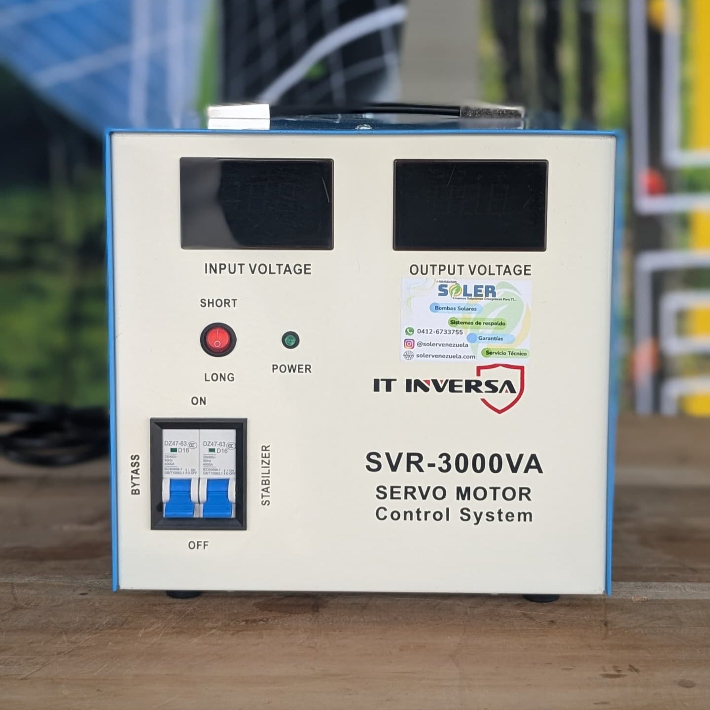 Estabilizador y elevador de voltaje 220V | 3KVA