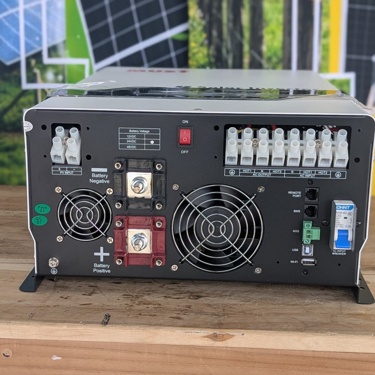 Inversor Híbrido Solar MUST 3KW 24V 80A | Salida 110V/220V