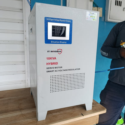 Estabilizador y elevador de voltaje 220V | 10KVA
