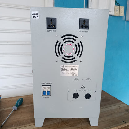 Estabilizador y elevador de voltaje 220V | 10KVA