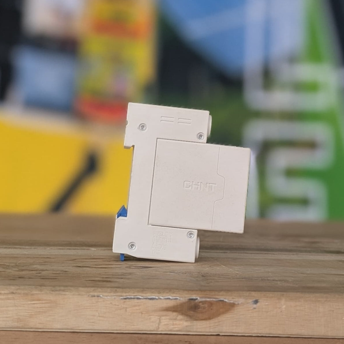 Protector Eléctrico CHINT 2P | 275V AC