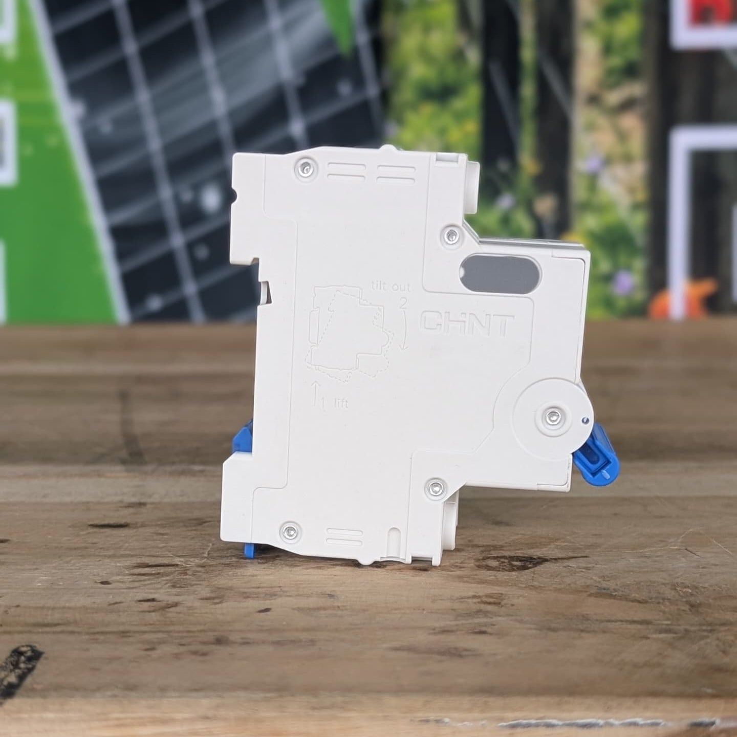 Breaker Termomagnético CHINT AC 32A 2P | 220V