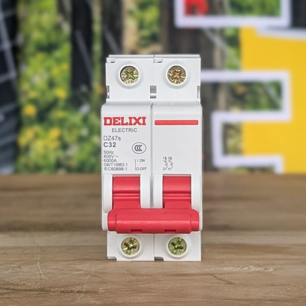 Breaker Termomagnético DELIXI 32A AC 2P