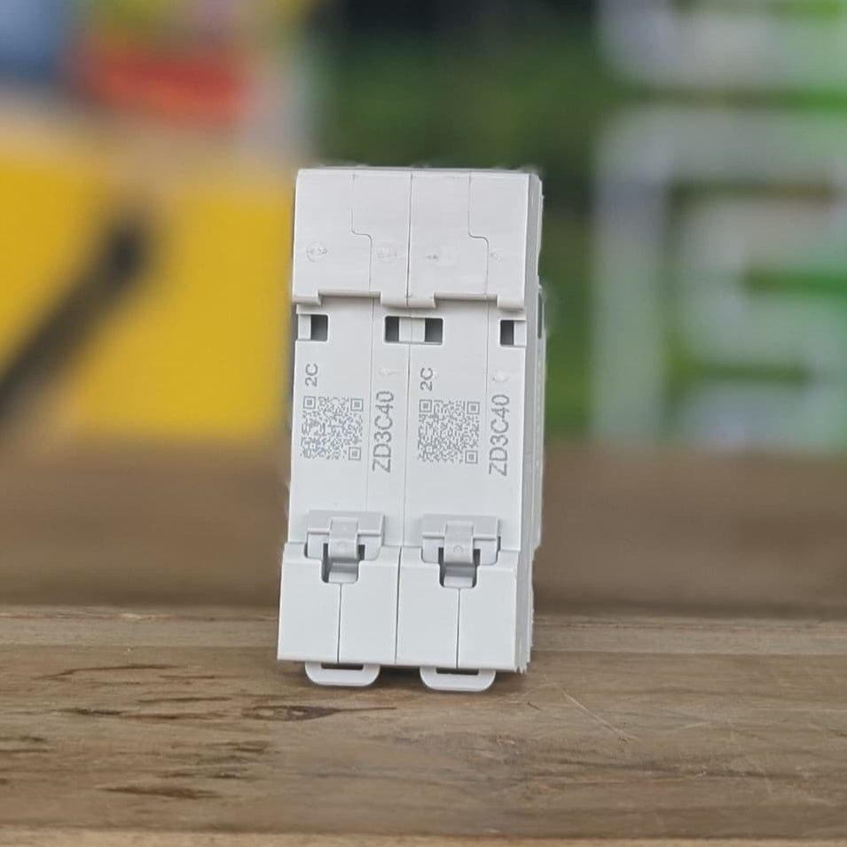 Breaker Termomagnético DELIXI 40A AC 2P