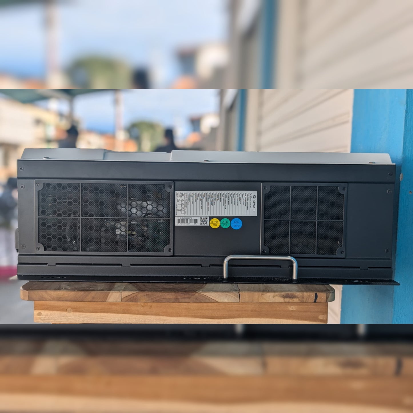Inversor Híbrido Solar GROWATT 12KVA 48V-300A | 110/220V