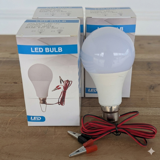 Bombillo LED 12V - 12W tipo Pera/Cable